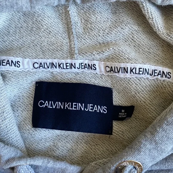 Calvin Klein crop hoodie - Picture 4 of 6